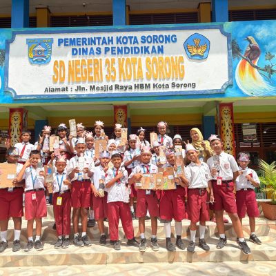 Peringatan Hari Kartini SDN 35 Kota Sorong
